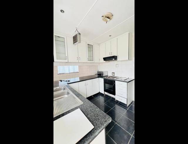 3 BEDROOM PROPERTY TO RENT IN ASHLEY